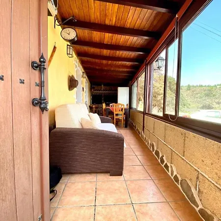 Casa de Férias Casa Rural Con Wifi, Chimenea En La Escalona, Tenerife Sur Vilaflor